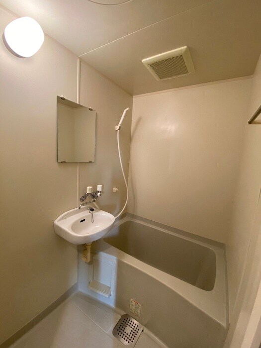 物件内観写真12　(バス／シャワールーム等)