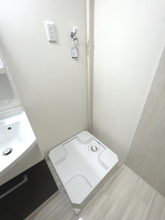 物件内観写真11　(洗濯機置場)