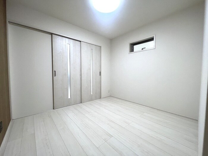 物件内観写真13　(居室)