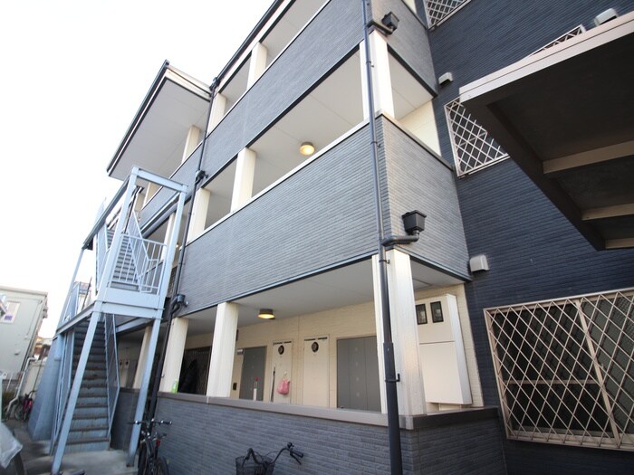 物件外観写真2　(外観写真)