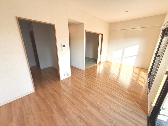 物件内観写真7　(居室)