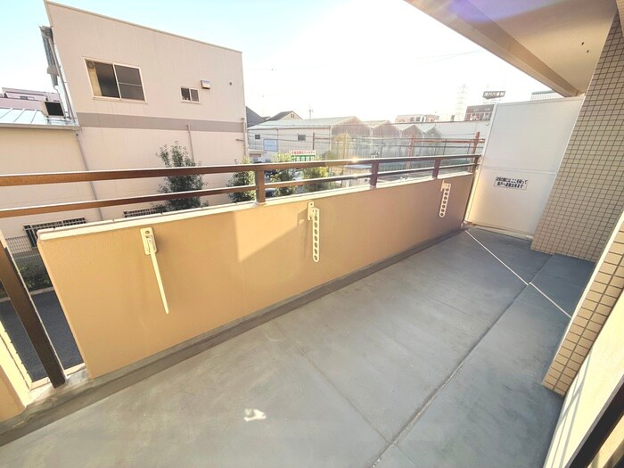 物件内観写真15　(ベランダ・バルコニー)