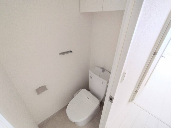 物件内観写真11　(トイレ)