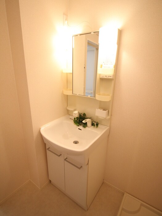 物件内観写真13　(洗面)