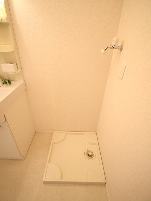 物件内観写真19　(洗濯機置場)