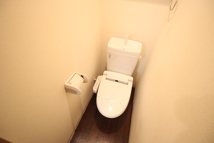 物件内観写真12　(トイレ)