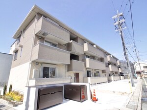 カーサ　ヨシ外観写真