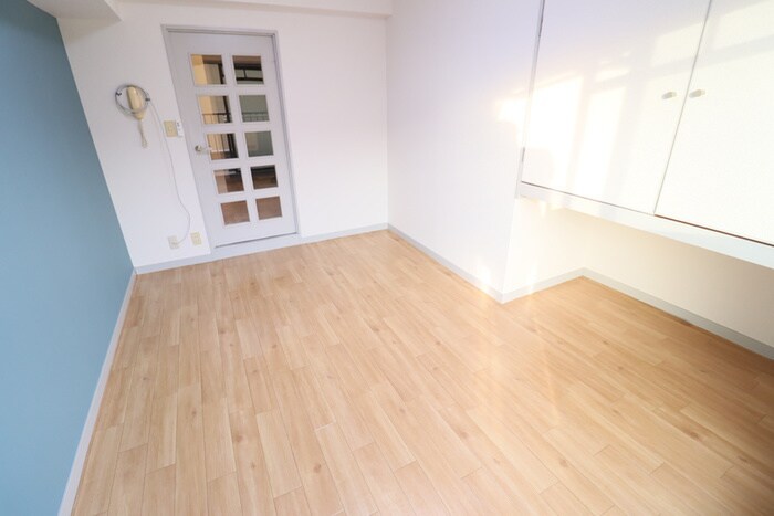 物件内観写真10　(内観写真)