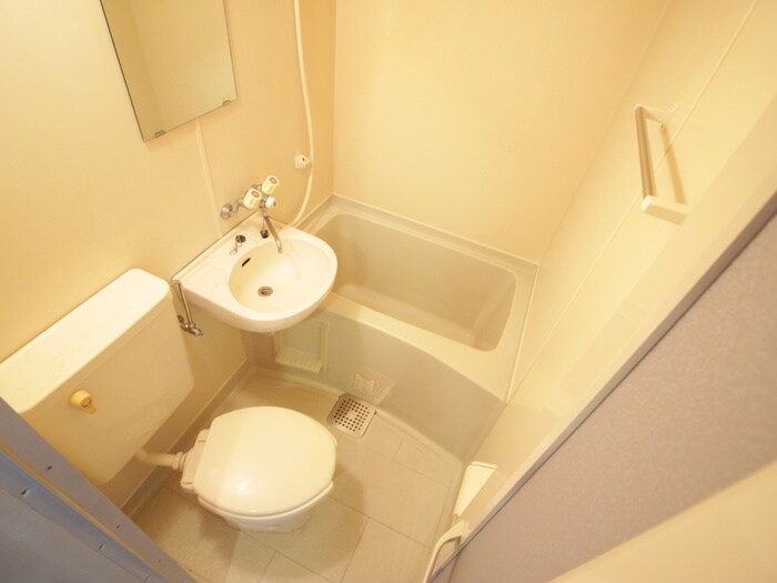 物件内観写真10　(居室)