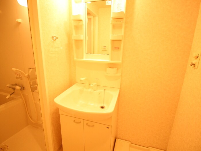 物件内観写真10　(洗面)