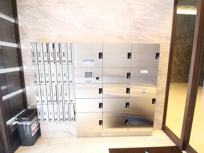 物件外観写真4　(建物設備)