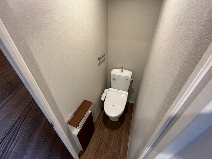 物件内観写真10　(トイレ)