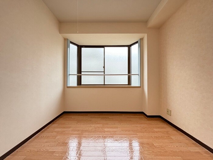 物件内観写真5　(居室)