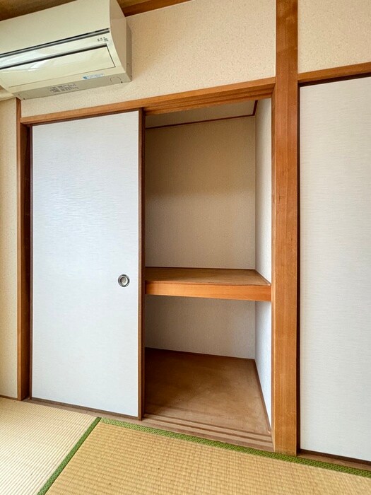 物件内観写真10　(収納)