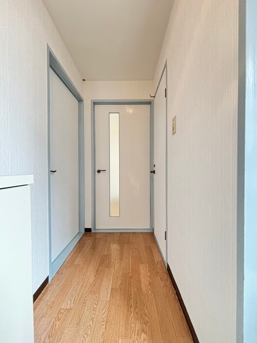 物件内観写真16　(廊下)