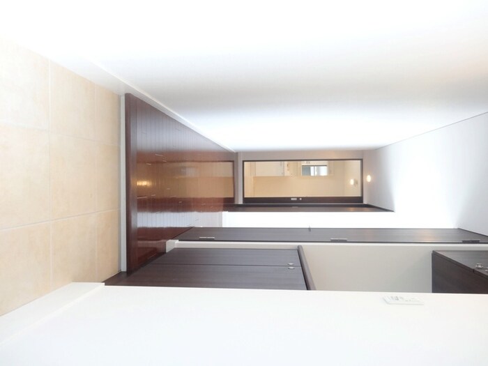 物件内観写真15　(廊下)