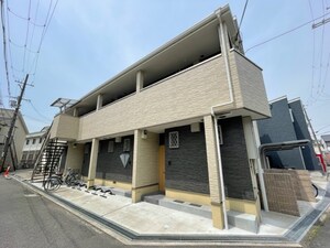 南ハイツ１号棟外観写真