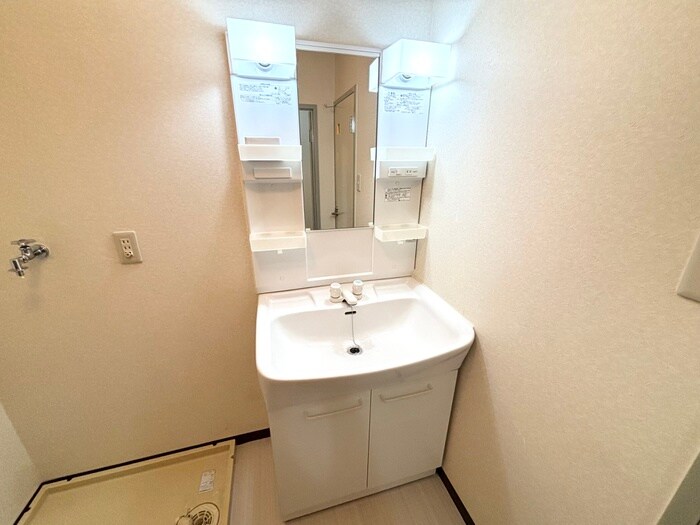 物件内観写真9　(洗面)