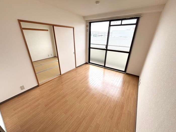 物件内観写真14　(居室)