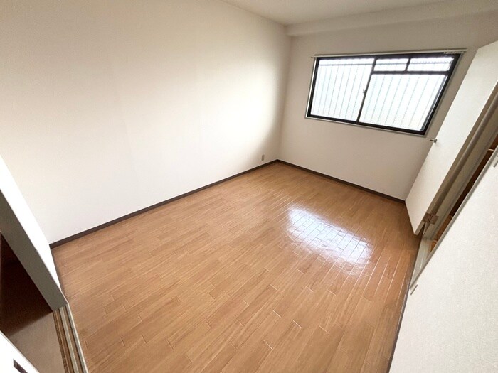 物件内観写真15　(居室)