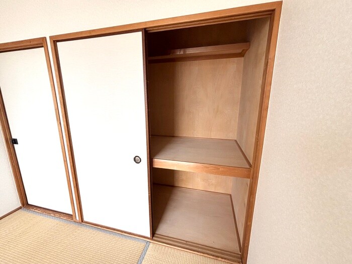物件内観写真16　(収納)