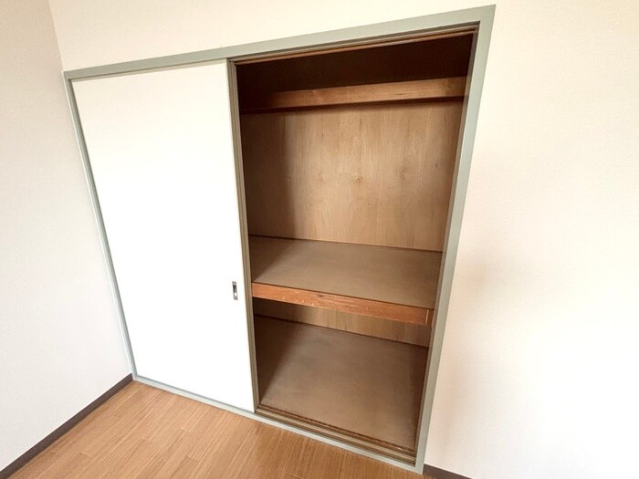 物件内観写真17　(収納)