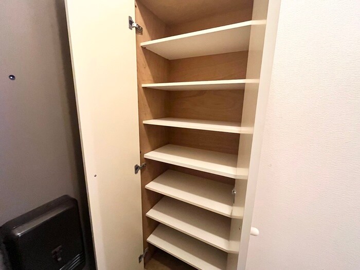 物件内観写真20　(靴箱)