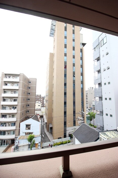 物件内観写真14　(室内からの展望)