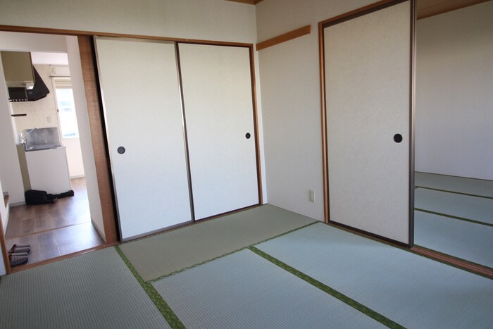 物件内観写真10　(居室)