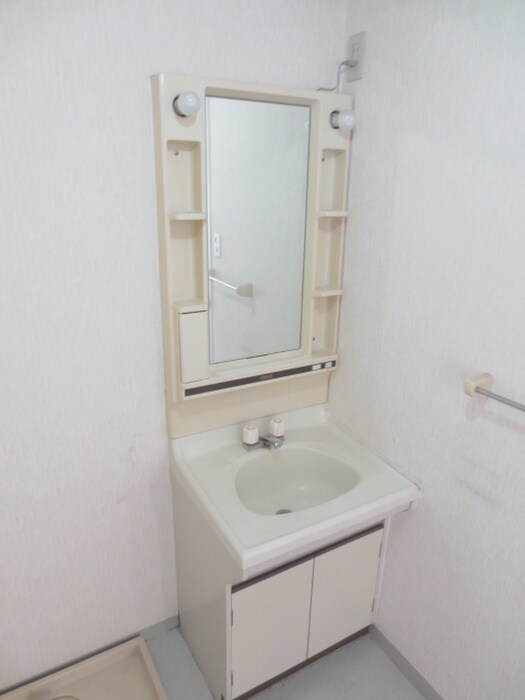 物件内観写真13　(洗面)