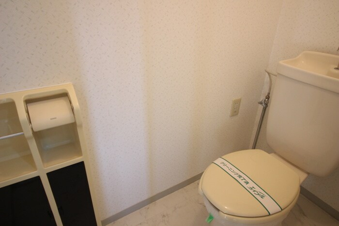 物件内観写真14　(トイレ)