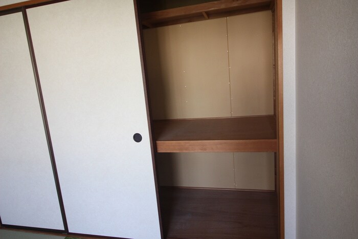 物件内観写真18　(収納)