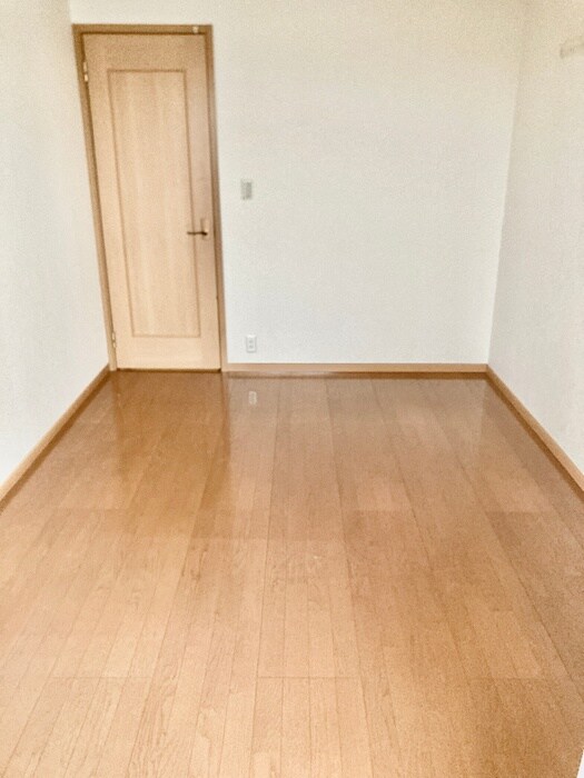 物件内観写真19　(居室)