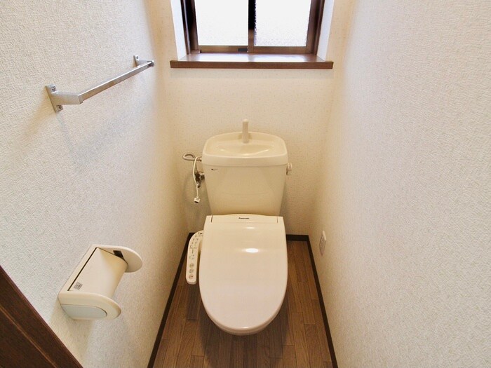 物件内観写真11　(トイレ)