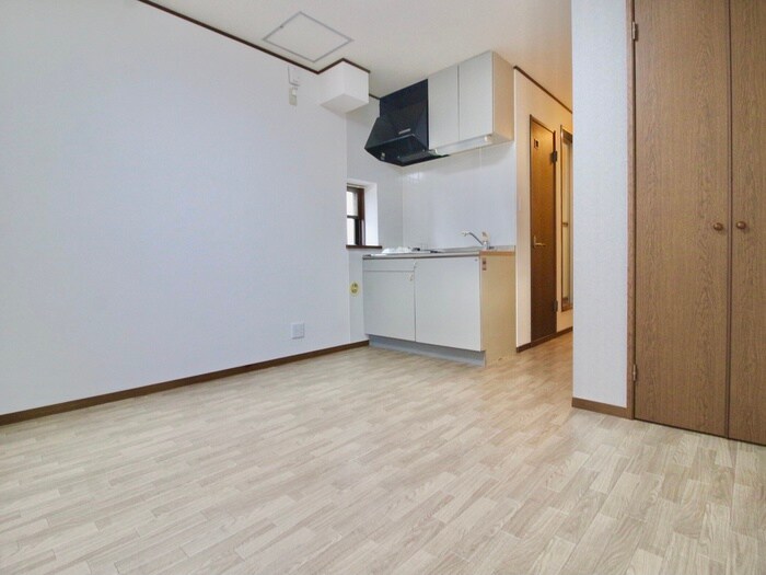 物件内観写真13　(内観写真)