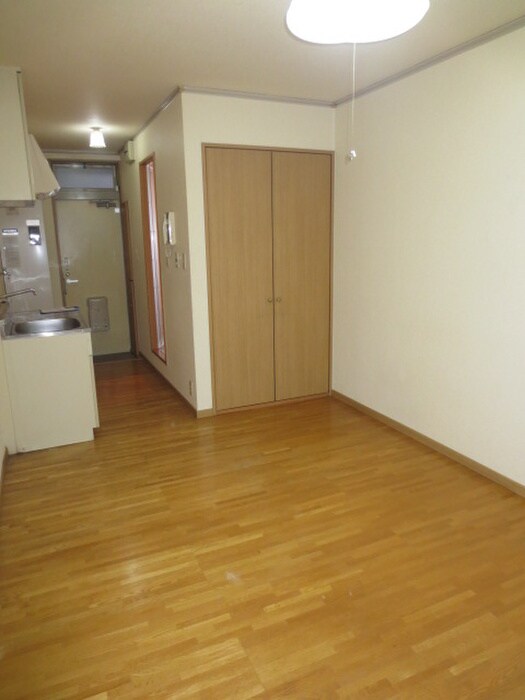 物件内観写真10　(居室)