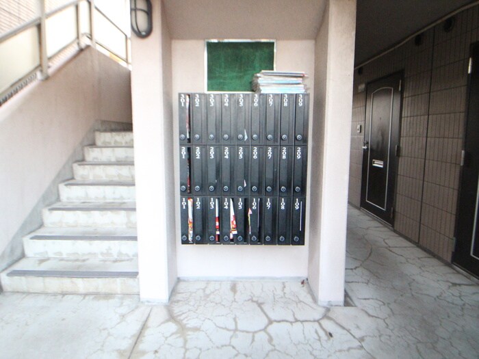 物件外観写真6　(建物設備)