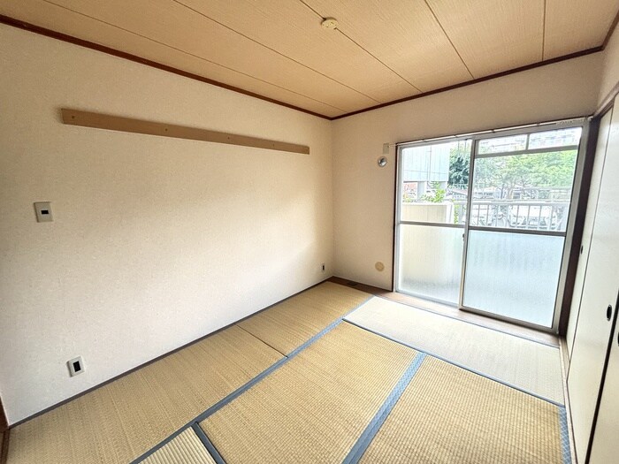 物件内観写真12　(居室)