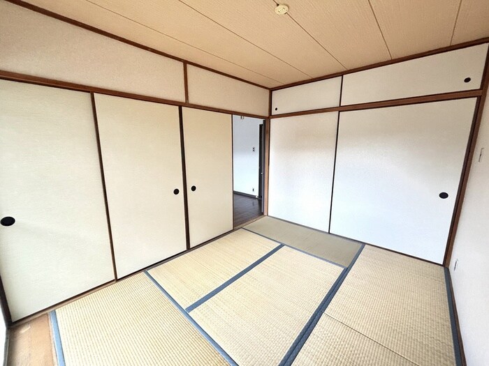 物件内観写真13　(居室)