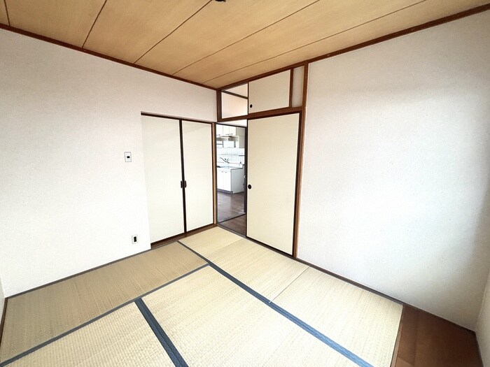 物件内観写真14　(居室)