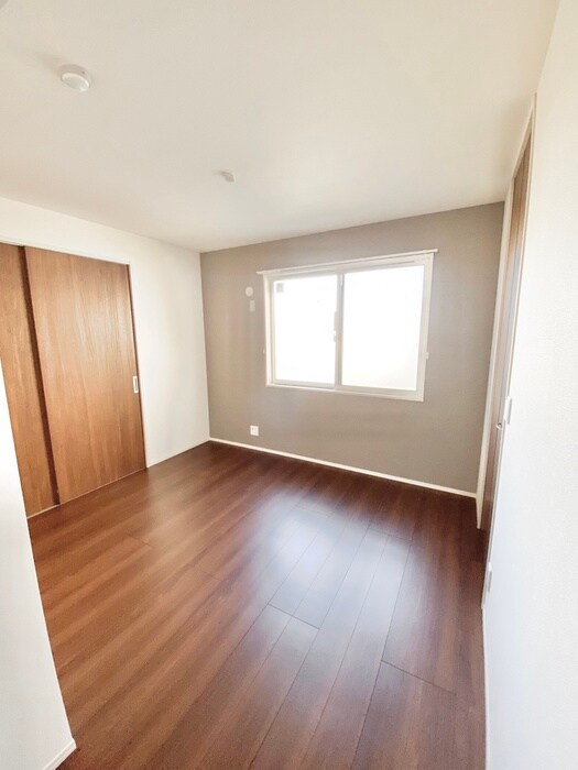 物件内観写真9　(居室)