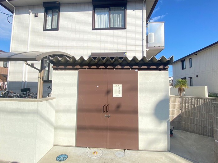 物件外観写真3　(建物設備)