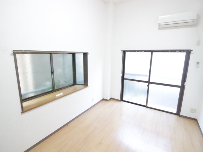 物件内観写真11　(居室)