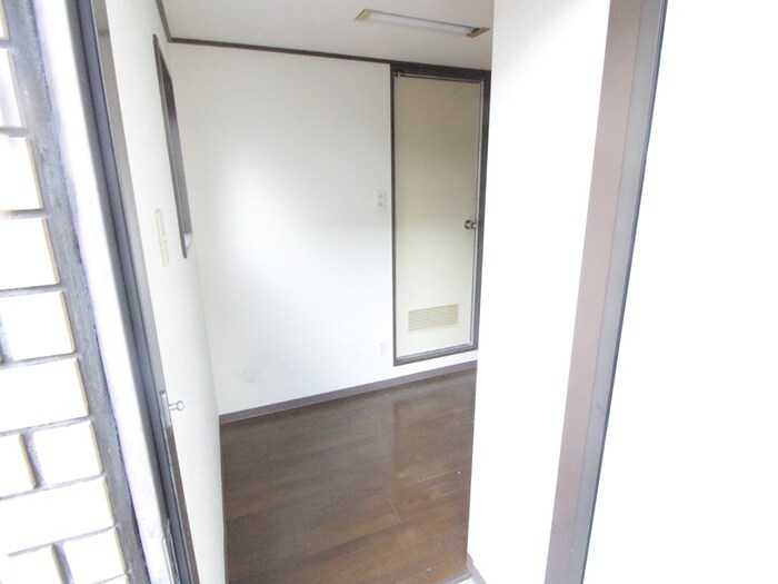 物件内観写真22　(廊下)