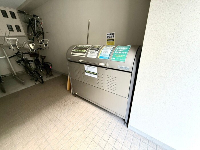 物件外観写真6　(建物設備)