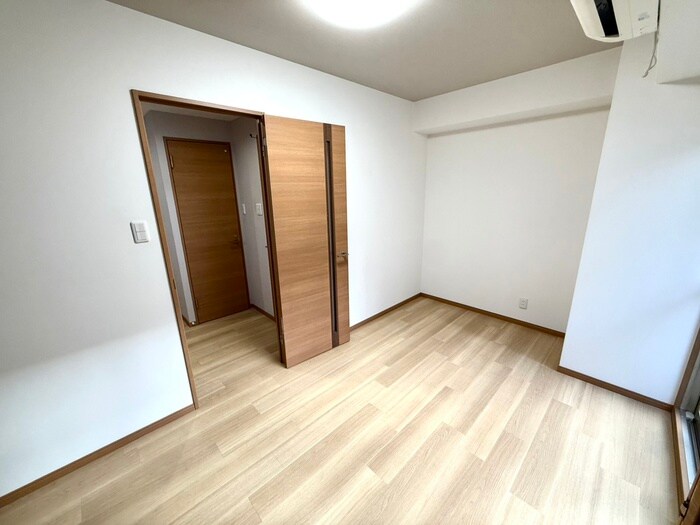 物件内観写真14　(居室)