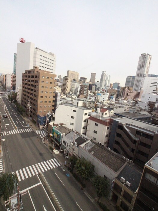 物件内観写真22　(室内からの展望)