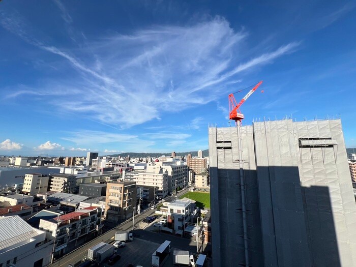 物件内観写真10　(室内からの展望)