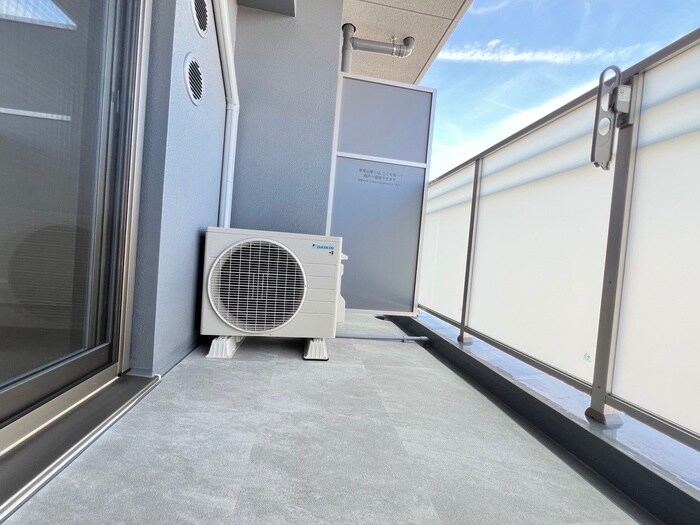 物件内観写真13　(室内からの展望)