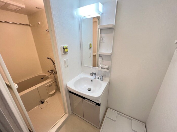 物件内観写真17　(洗面)